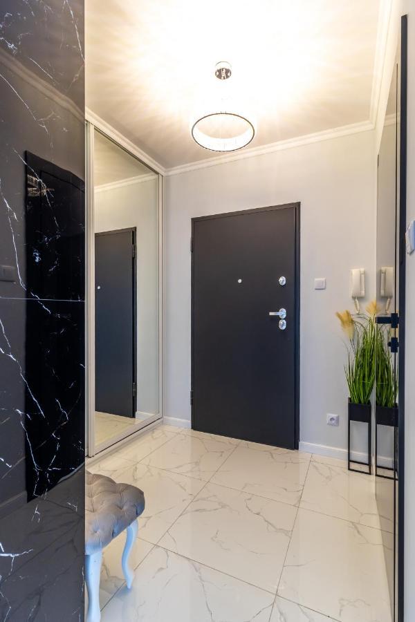 Apartament Luna, Piotrkowska 44 - Free Parking 罗兹 外观 照片